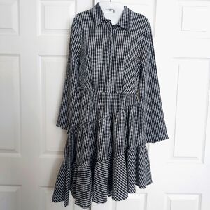 Long Sleeve Collared Black And White Plaid Button Down Dress by H&M Size 4